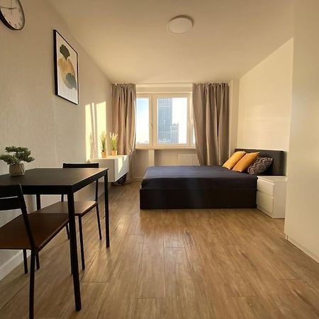 New Apartment With Magnificent View 바르샤바 외부 사진